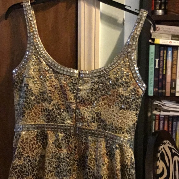 absolutely stunning metallic dress - Picture 3 of 5